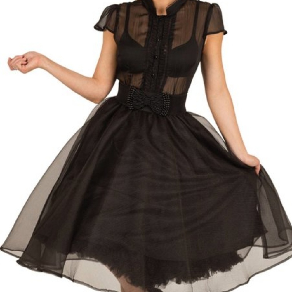 NWT Lulu Tatyana Black Skirt